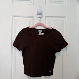 Tilly's Dark Brown Short Sleeve Tee